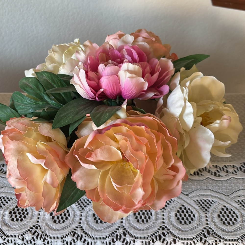 Elegant Floral Arrangement in Decorative Bowl - Picture 2 of 3